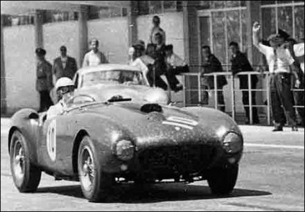 Carlo Pittoni i Ugo Piperno - Fiat 500 C.